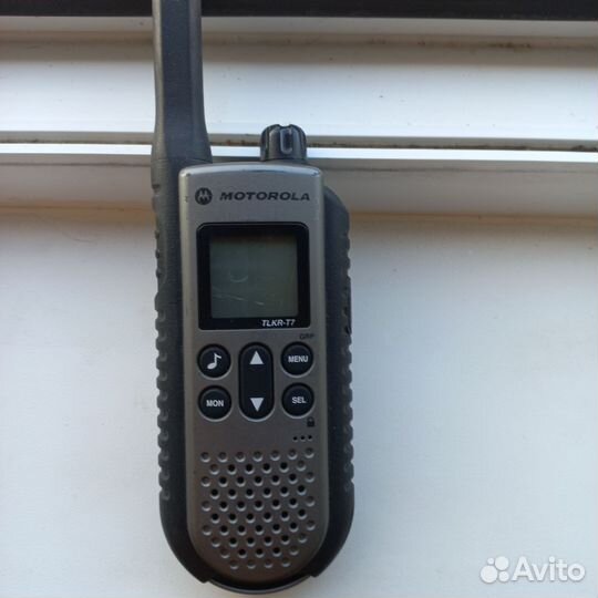 Рация моторола tlkr