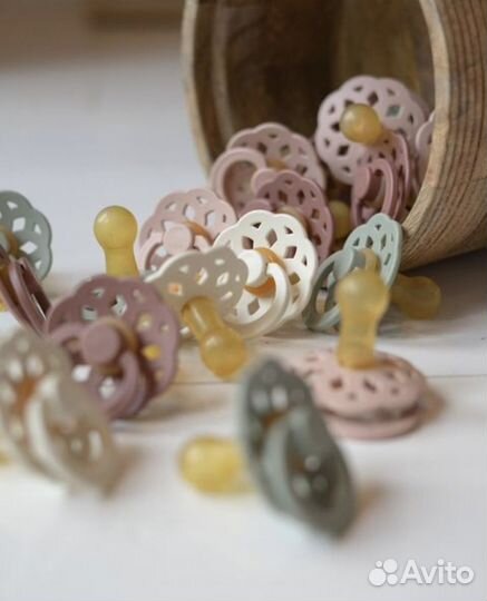 Пустышка/ соска bibs