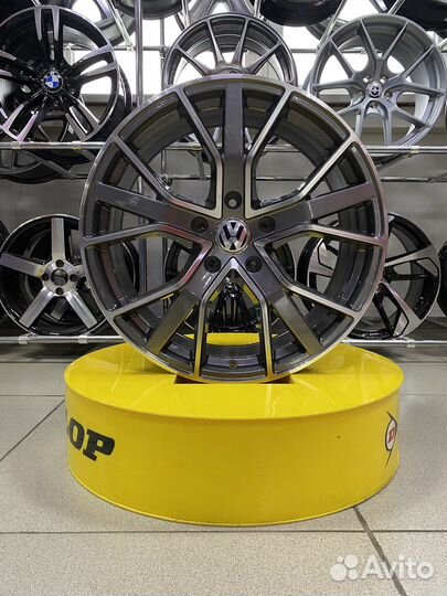 Диски 5 130 R20 на VW Toureg