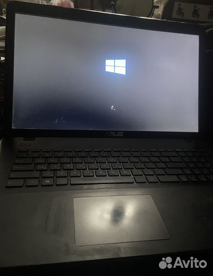 Ноутбук asus