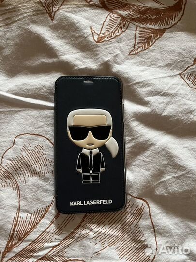 Чехол на iPhone xr karl lagerfeld