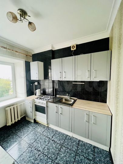 2-к. квартира, 55,5 м², 9/9 эт.
