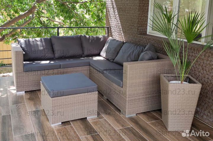 Садовая мебель из искусственного ротанга