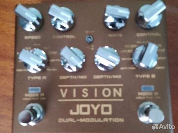 Гитарная педаль модуляции Joyo