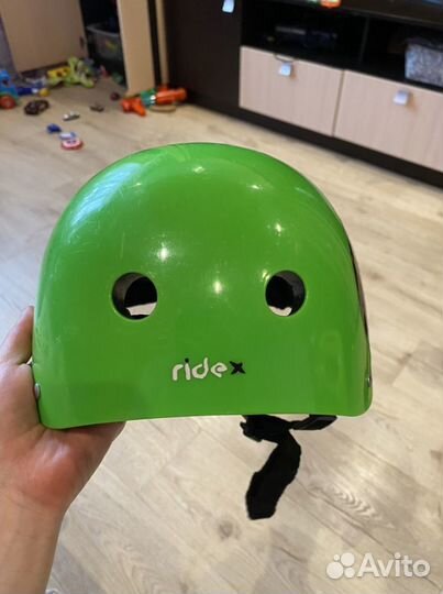 Детский шлем защитный