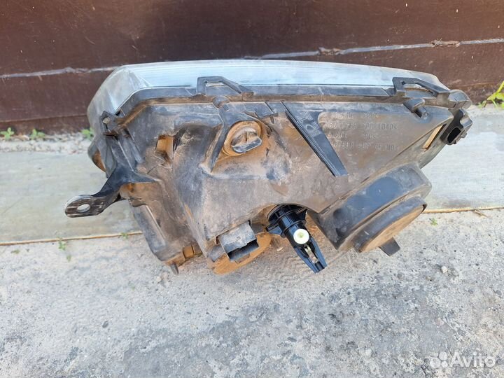 Фара правая renault duster