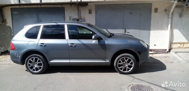 Porsche Cayenne 3.2 AT, 2004, 295 000 км