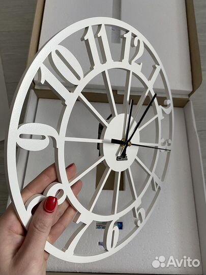 Часы настенные