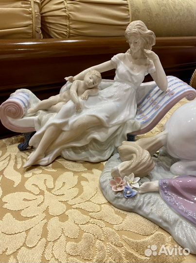 Фарфоровые статуэтки