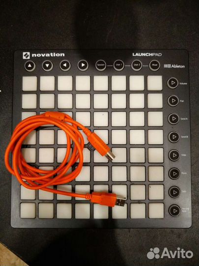 Midi-контроллер Novation Launchpad Mk2