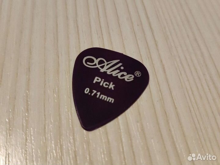 Медиатор для гитары