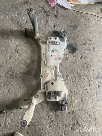 Подрамник Mazda 3