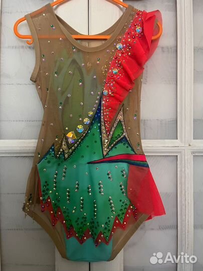 Купальник для художественной гимнастики