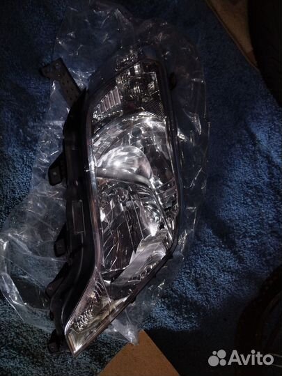Фары на Тойота Прадо 150