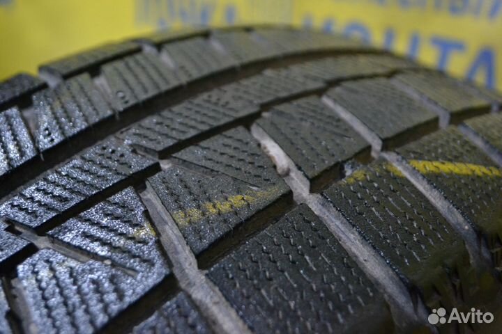 Bridgestone Blizzak Revo GZ 225/60 R16