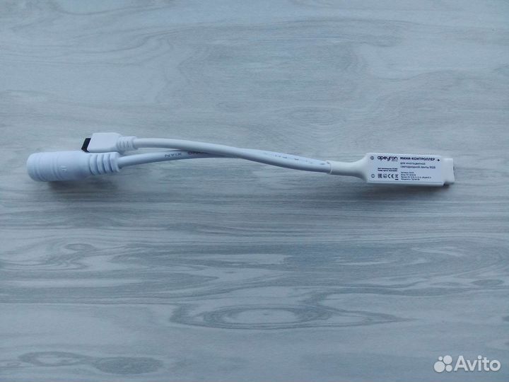 Adapter AC/DC 100-240v Apeyron Electronics