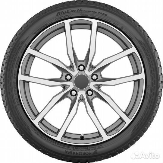 Yokohama W.Drive V905 205/50 R17 93V