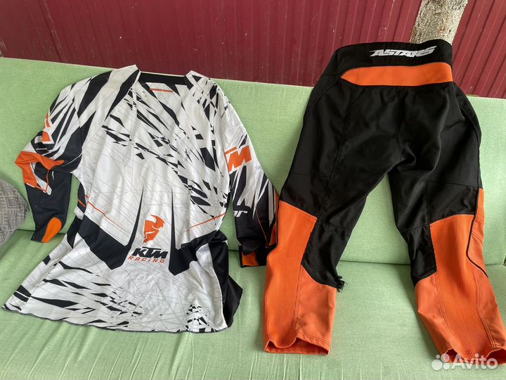 Костюм для мотокросса