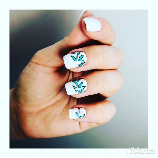 Маникюр- педикюр