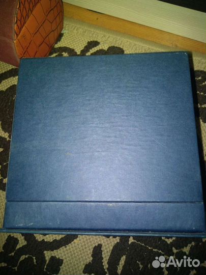 Коробка подарочная