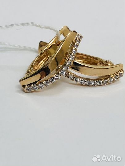 Золотые серьги