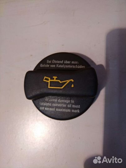 Крышка маслозаливной горловины Volkswagen 1.4