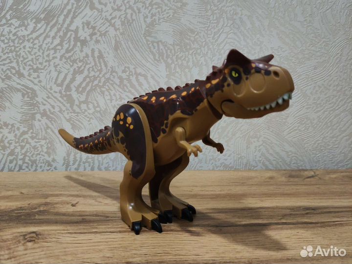 Lego динозавр