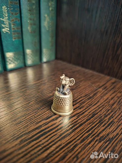 Старинный наперсток