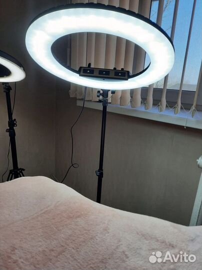 Кольцевая лампа