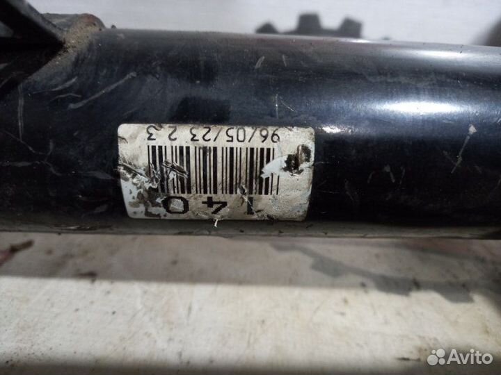 Стойка передняя левая Toyota Rav4 SXA10 3SFE