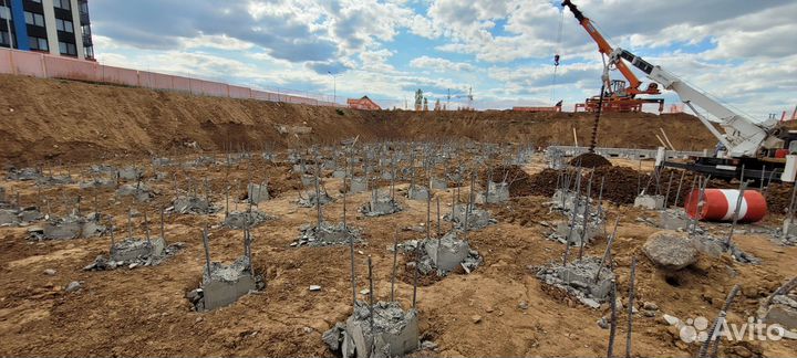 Механизированная обрубка свай гидрозуб