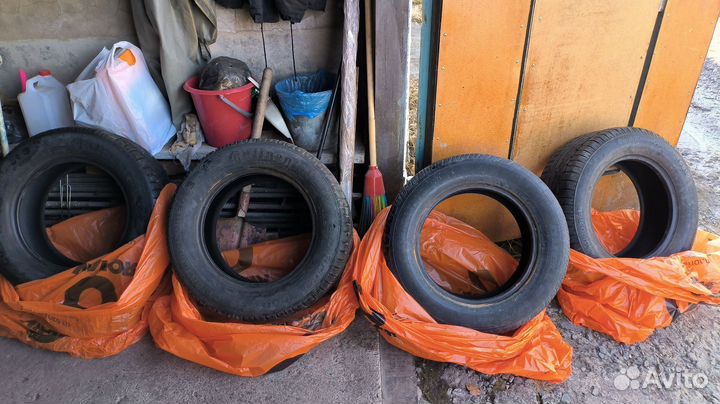 Continental ContiIceContact 235/60 R16