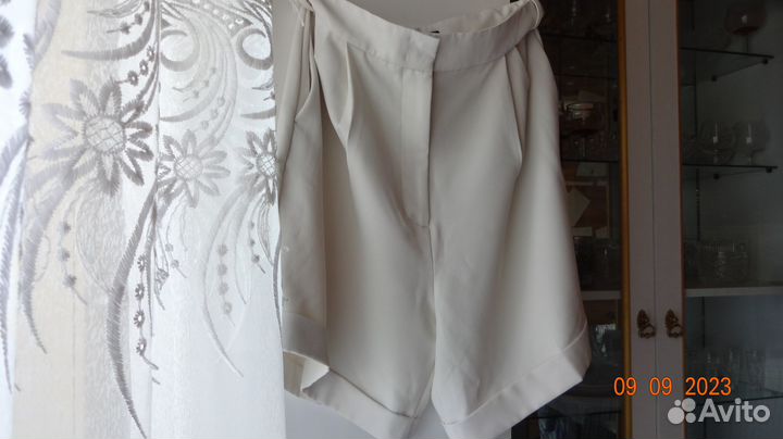 Шорты Женские белые 46 48