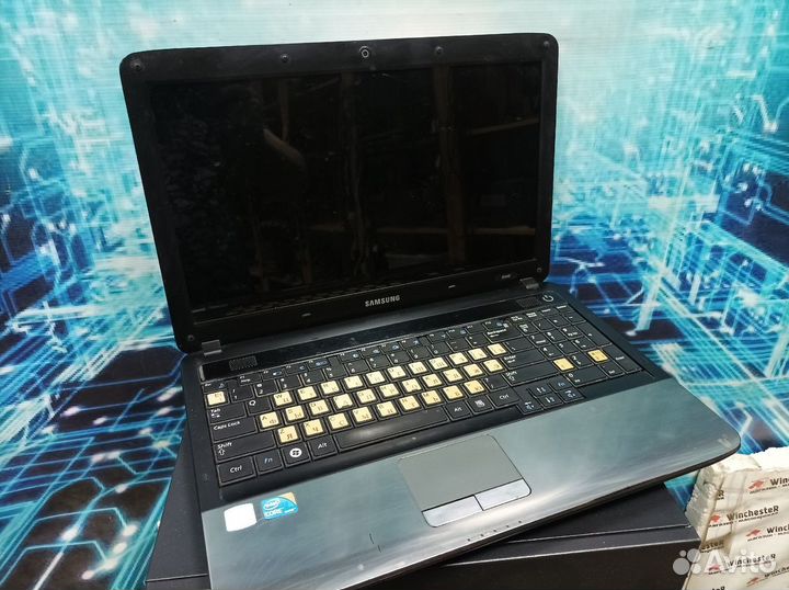 Ноутбук Samsung R540 (под восстановление)