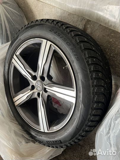 R19 Pirelli Ice Zero 2 245/50, PCD 5x112 DIA 66.6