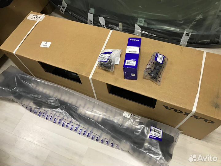 Фаркоп с электроприводом Volvo XC90 II