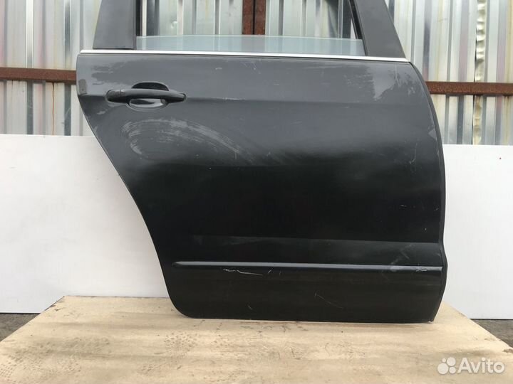 Дверь задняя правая Peugeot 5008
