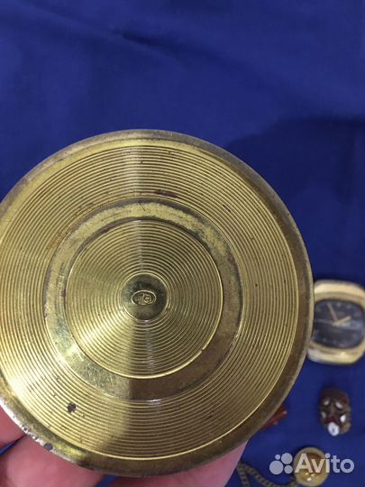 Пудреница СССР