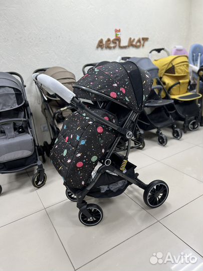 Коляска с перекидной ручкой