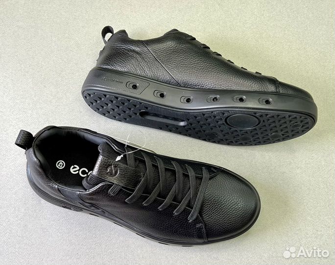 Кроссовки Ecco Street GTX кожаные