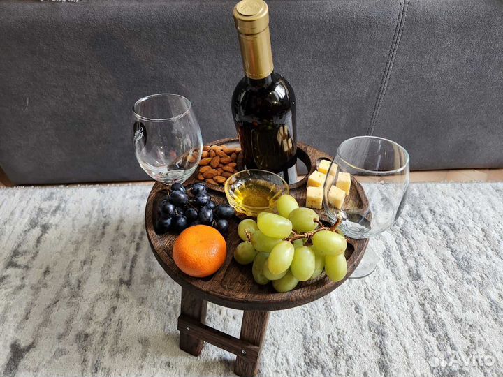 Винный столик