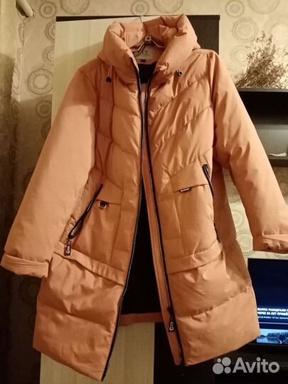 Пуховик женский