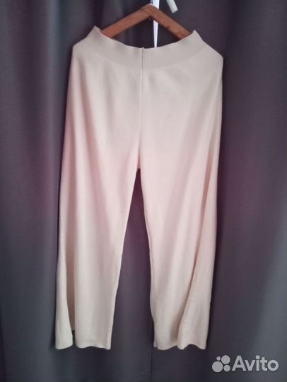 Костюм женский брючный