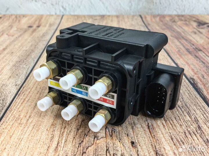 Блок клапанов для Mercedes-Benz A2513200058