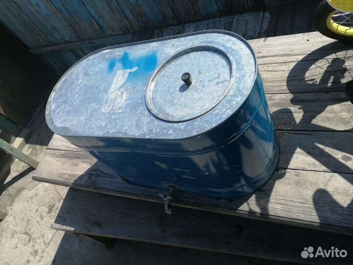 Бак оцинкованный с краном 75л