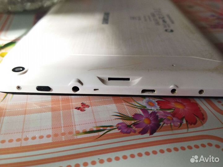 Планшет на запчасти samsung galaxy N8000