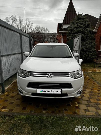 Mitsubishi Outlander 2.0 AT, 2013, 184 000 км