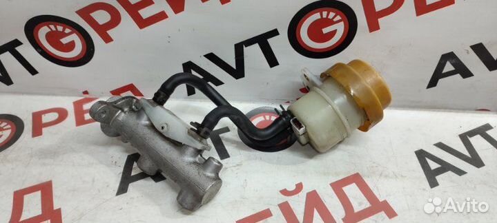 Цилиндр главный тормозной Mitsubishi Airtrek CU5W