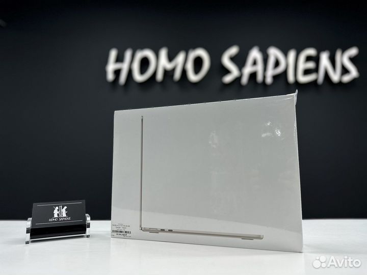 MacBook Air 13.6 M2 8/256Gb Starlight. Кредит