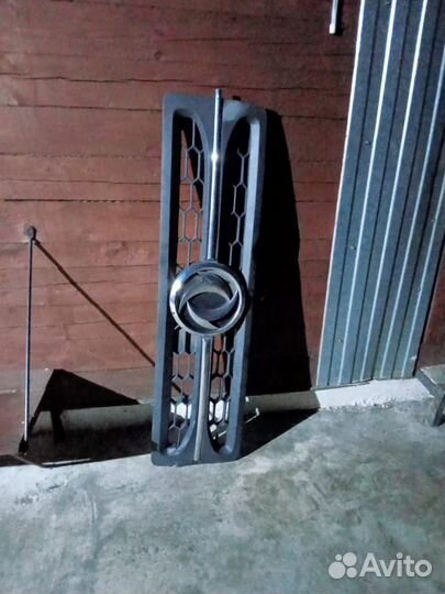 Решетка радиатора